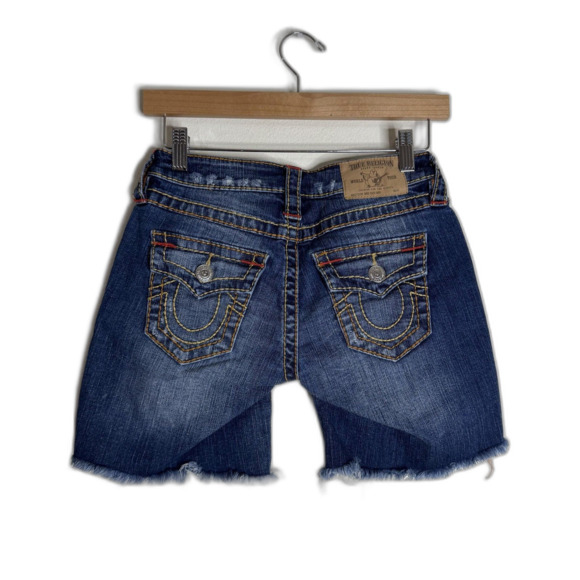 True Religion Shorts Womens 24 Blue Denim Raw Hem Distressed Cutoff Mid Rise y2k - Picture 6 of 10